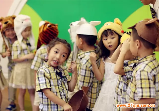 河南洛陽正大國際香港偉才幼兒園上演了一場萌版奧運會