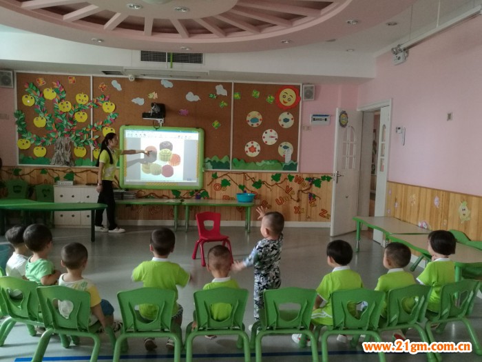 重慶武隆偉才幼兒園中秋節(jié)主題教育活動