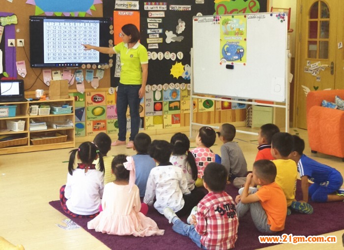 遼寧大連偉才國際幼兒園上電視啦,開放型辦學特色成主流媒體關注焦點