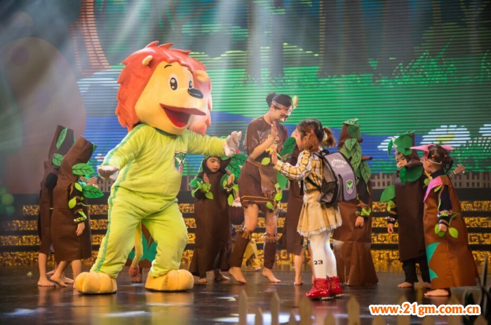 猛戳視頻！四川瀘州首屆春晚，偉才寶貝萌娃秀！