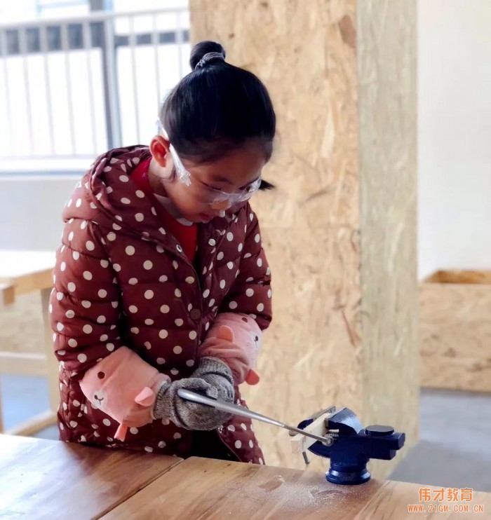 廣西南寧賓陽偉才幼兒園:木工坊初體驗