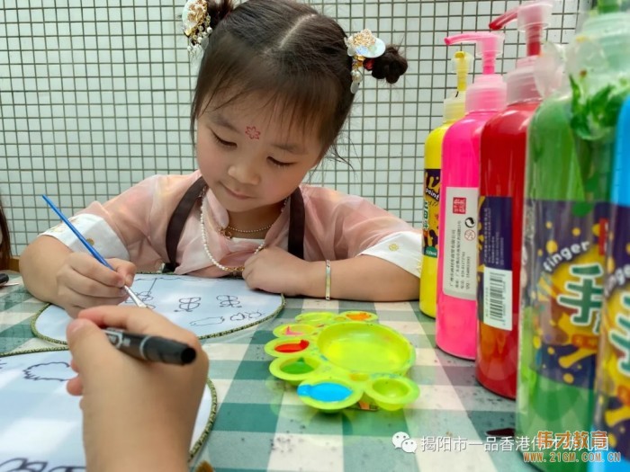 “月滿中秋，情聚偉才”雙節游園會丨廣東揭陽市一品偉才幼兒園