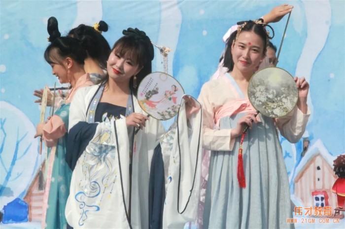 秋韻正濃時，悄然迎立冬丨浙江慈溪清水灣偉才幼兒園