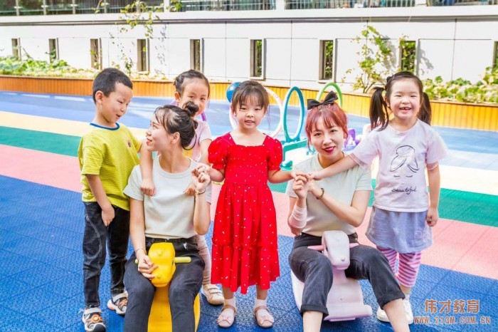 偉才體系再添一園,落座湖北省十堰市張灣區國瑞藍山郡小區!