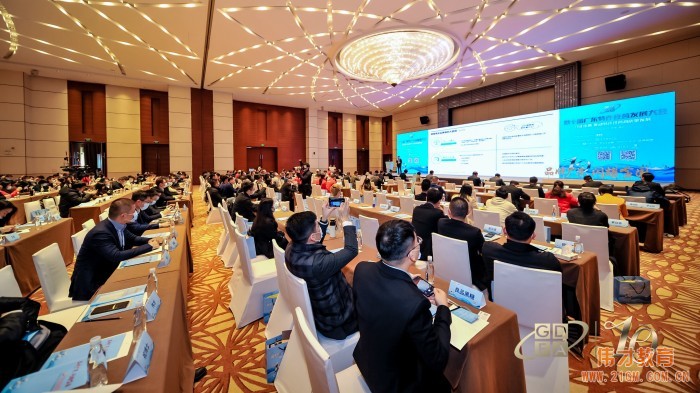 偉才教育出席第十屆廣東特許經(jīng)營發(fā)展大會,榮獲重磅獎項!