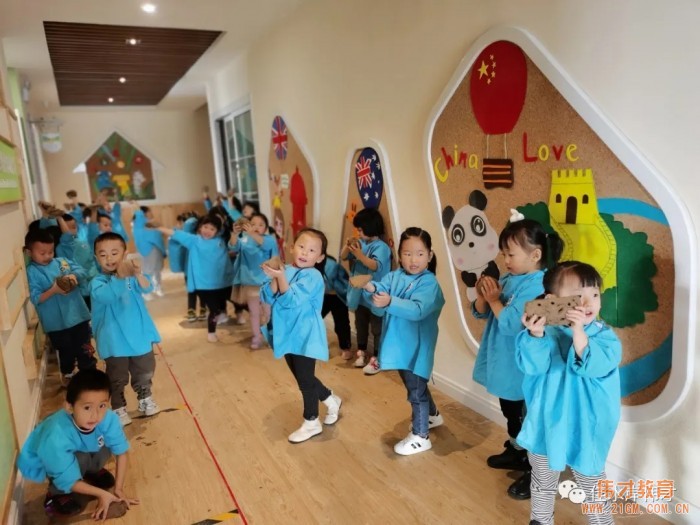歡樂課堂:一起玩泥巴!丨甘肅天水佳水岸偉才幼兒園